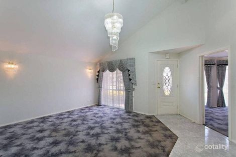 Property photo of 1 Munjong Place Delahey VIC 3037