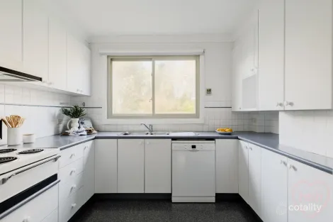 Property photo of 185 Mouat Street Lyneham ACT 2602