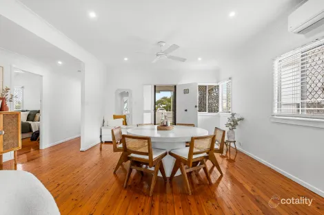 Property photo of 69 Sibley Road Wynnum West QLD 4178