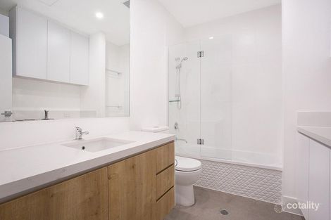 Property photo of 47 Fairlight Avenue Robina QLD 4226