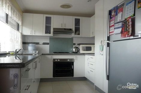 Property photo of 34 Bluett Crescent Doonside NSW 2767