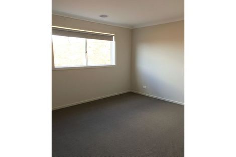 Property photo of 17 Gabriel Grove Darley VIC 3340