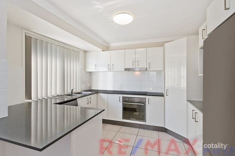 Property photo of 19 Haslewood Crescent Meridan Plains QLD 4551