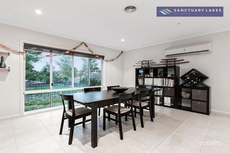 Property photo of 5 Montclair Street Point Cook VIC 3030