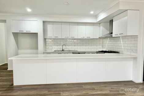 Property photo of 30 Camfield Crescent Mambourin VIC 3024