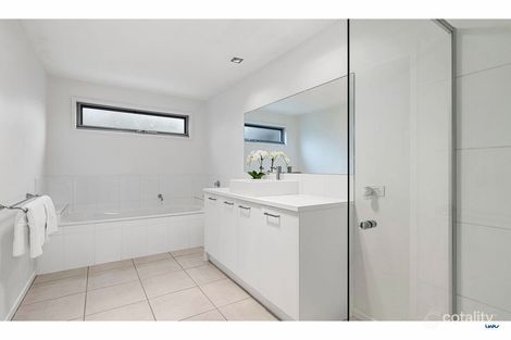 Property photo of 16 Bass Drive Torquay VIC 3228