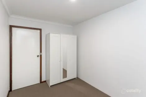 Property photo of 2 Yulan Close Greenwood WA 6024