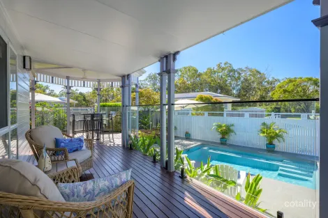 6 Beattie Ct, Tin Can Bay, QLD 4580