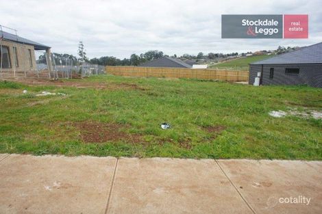 70 Jackson Dr, Drouin, VIC 3818