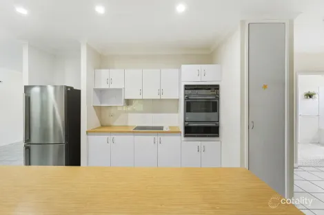 Property photo of 16 Cheviot Street Smithfield QLD 4878