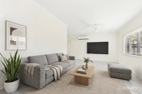 Property photo of 16 Cheviot Street Smithfield QLD 4878