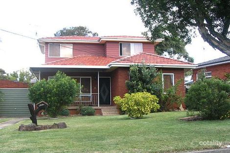 4 Lockwood Ave, Greenacre, NSW 2190