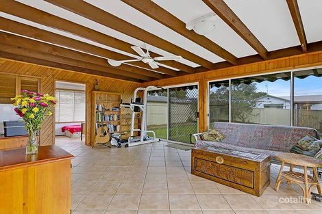 Property photo of 9 Dampier Boulevard Killarney Vale NSW 2261