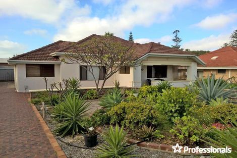 Property photo of 174 Shenton Street Beachlands WA 6530