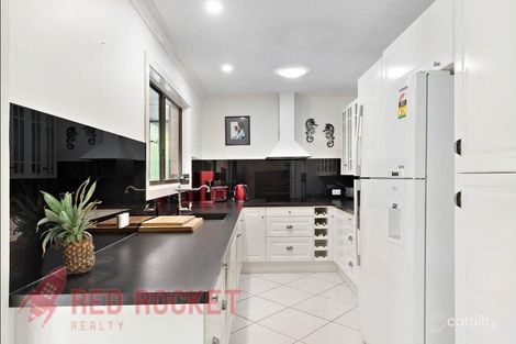 Property photo of 28 Stellaris Way Rochedale South QLD 4123