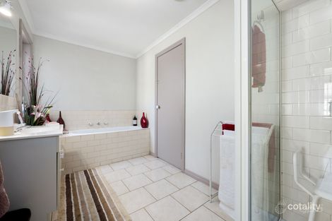 Property photo of 7/18 Creek Street Melton South VIC 3338
