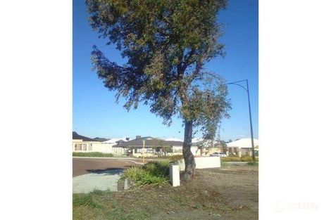 118 Golf Links Dr, Carramar, WA 6031