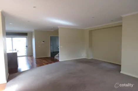 Property photo of 10 Salamander Terrace Shepparton VIC 3630