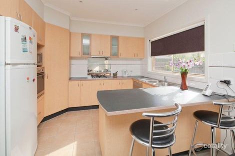 Property photo of 28 Amhurst Drive Narre Warren South VIC 3805