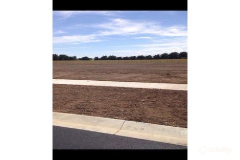 32 Hardware Lane, Taylors Hill, VIC 3037