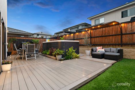 Property photo of 52 Bowen Circuit Gledswood Hills NSW 2557