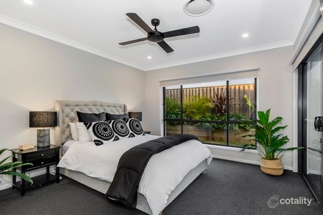Property photo of 97 Ningaloo Drive Pimpama QLD 4209