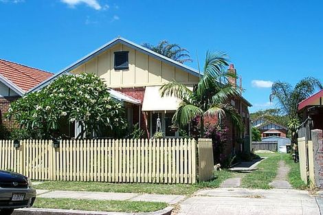 19 Warrah St, Hamilton East, NSW 2303