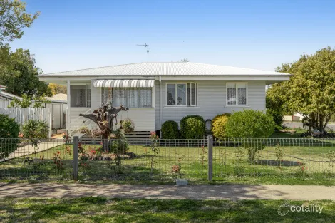 20 Allport St, Pittsworth, QLD 4356