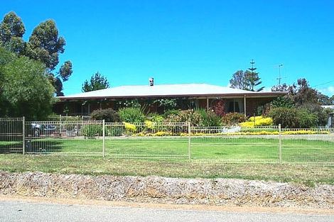 44 Coogee St, Milpara, WA 6330