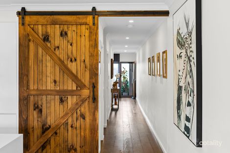 Property photo of 10 Dorrington Street Greenvale VIC 3059