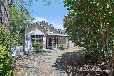 48 Birmingham Rd, Mount Evelyn, VIC 3796