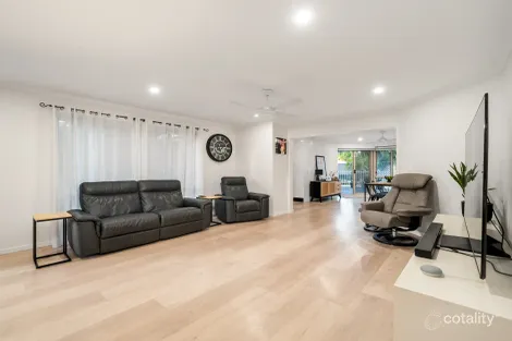 Property photo of 3 Bancroft Court Murrumba Downs QLD 4503