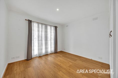 Property photo of 1/2 Railway Avenue Werribee VIC 3030