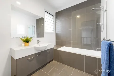 Property photo of 24A Bindaree Street Greenslopes QLD 4120