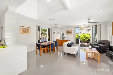 Property photo of 24A Bindaree Street Greenslopes QLD 4120