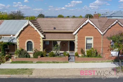 Property photo of 212 William Street Bathurst NSW 2795