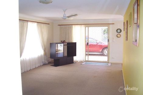 Property photo of 2/65 Glen Ayr Drive Banora Point NSW 2486