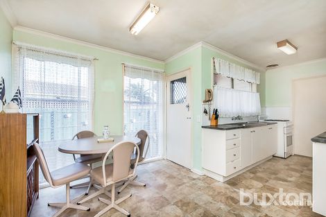 Property photo of 10 Gemini Court Whittington VIC 3219