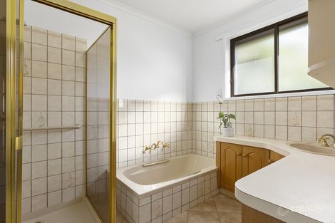 Property photo of 24 Horne Avenue St Leonards VIC 3223