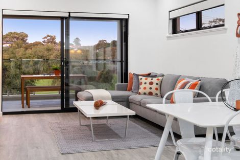 Property photo of 4/23 Green Road Hillarys WA 6025