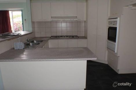 Property photo of 11 Kingdom Avenue Kings Park VIC 3021