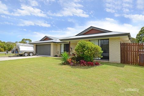 Property photo of 14 Ladbroke Crescent Urangan QLD 4655