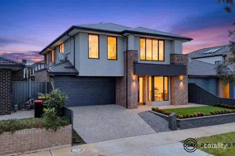 Property photo of 66 Basildon Crescent Strathtulloh VIC 3338