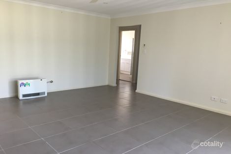 Property photo of 16 Warragrah Place Parkes NSW 2870