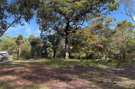 22 Falconhurst Rd, Russell Island, QLD 4184