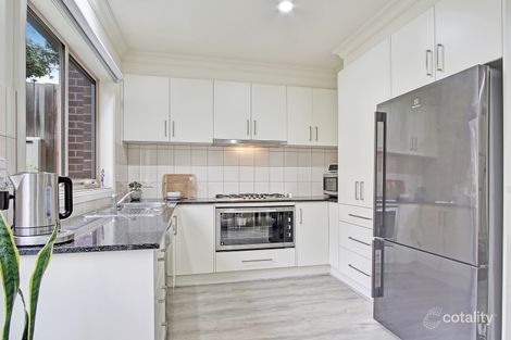 Property photo of 2/4-6 Cambridge Road Mooroolbark VIC 3138
