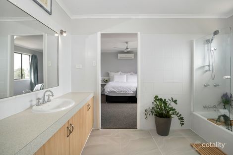Property photo of 7 Homestead Bay Avenue Shoal Point QLD 4750