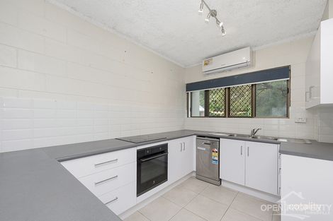 Property photo of 2/25-27 Roberts Street Hermit Park QLD 4812