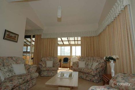 Property photo of 4 Paling Place Beacon Hill NSW 2100
