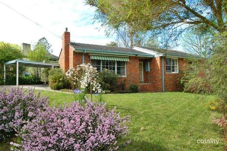 Property photo of 24 Mandowie Crescent Croydon VIC 3136